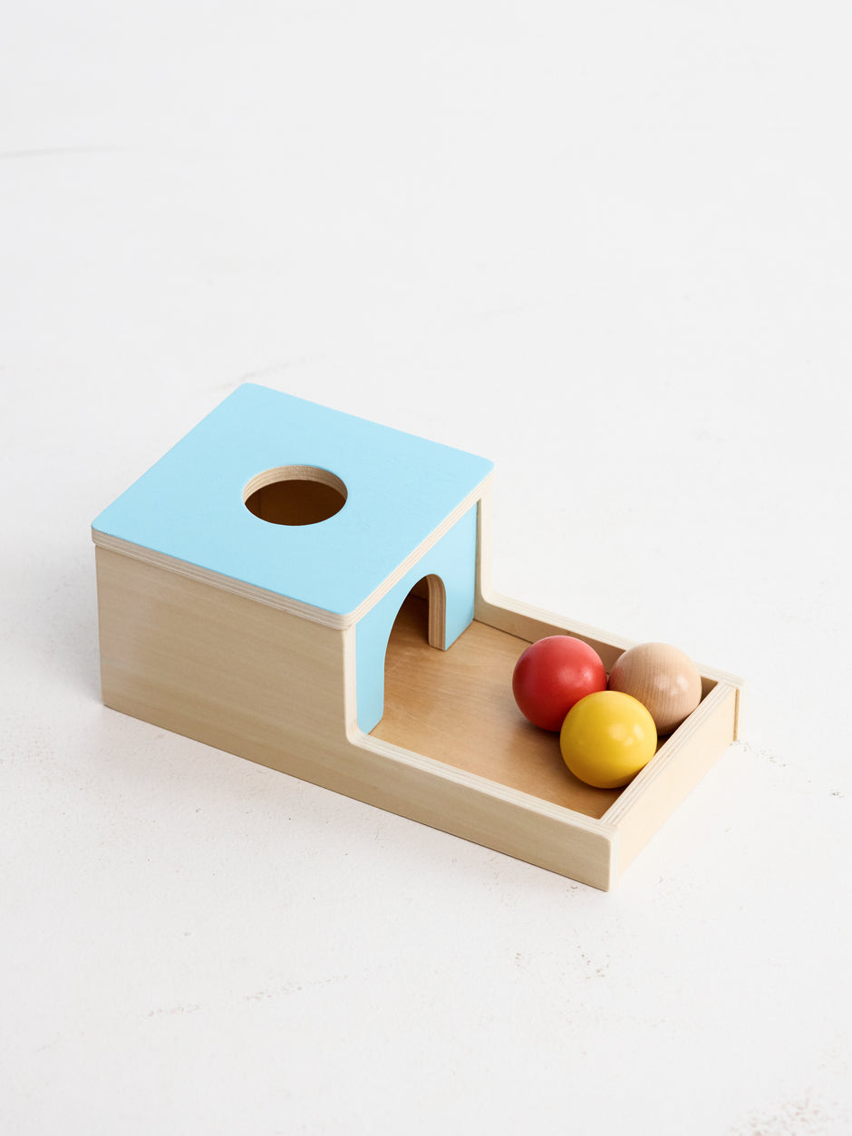 0-6 месеца: Първото докосване 