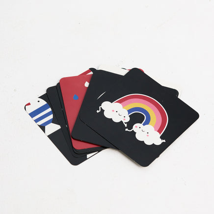 0-6 месеца: Първото докосване 